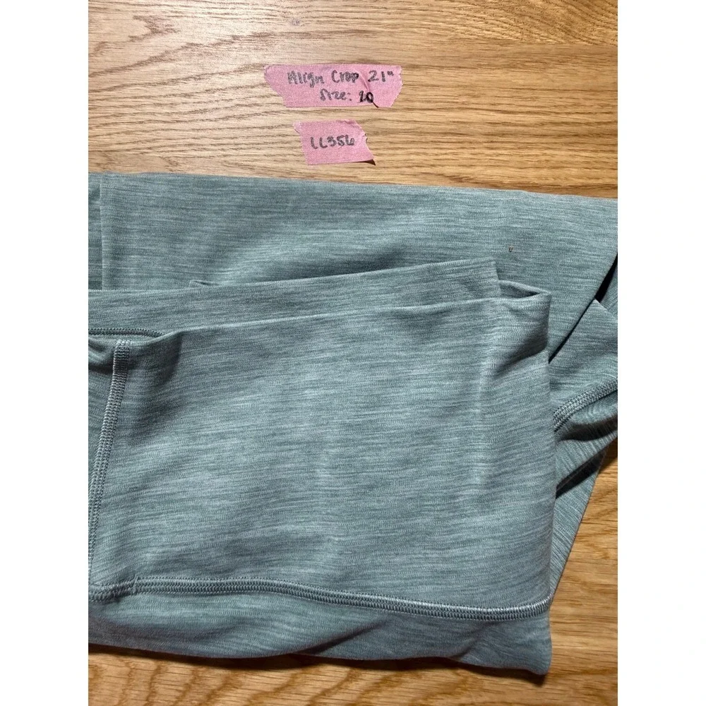 Lululemon Athletica Align High-Rise Crop 21